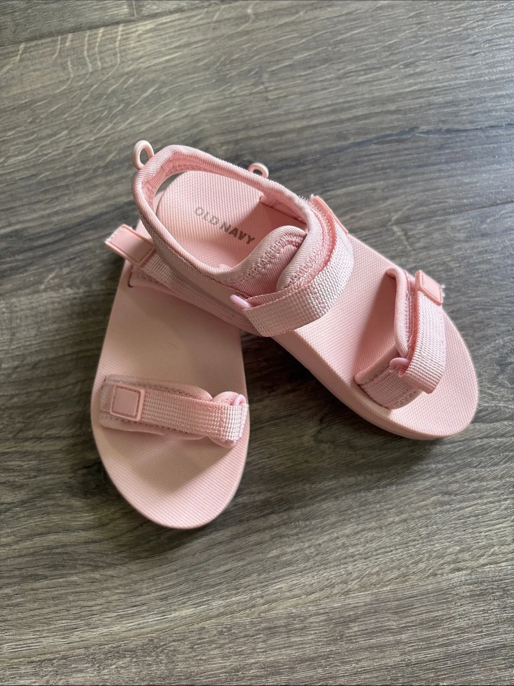 Old Navy Girls Light Pink Hook-and-Loop Strap Sandals